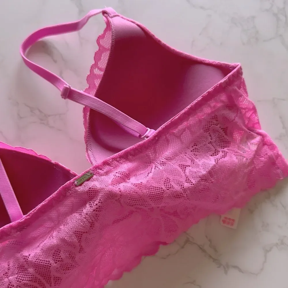 ⭕️ VS PINK Bra Lace Pink Push-Up Medium NEW